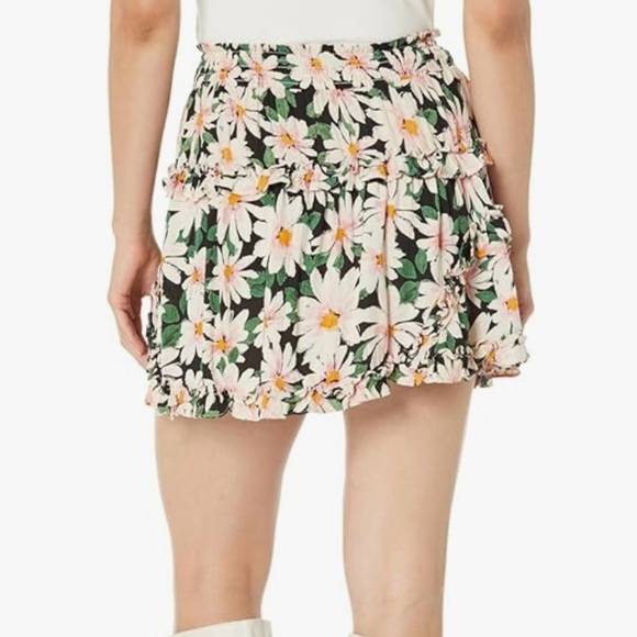 NEW Angie Juniors Floral Print Tiered Ruffle Mini Skirt Sz S Daisy Pink Coquette - Picture 2 of 10